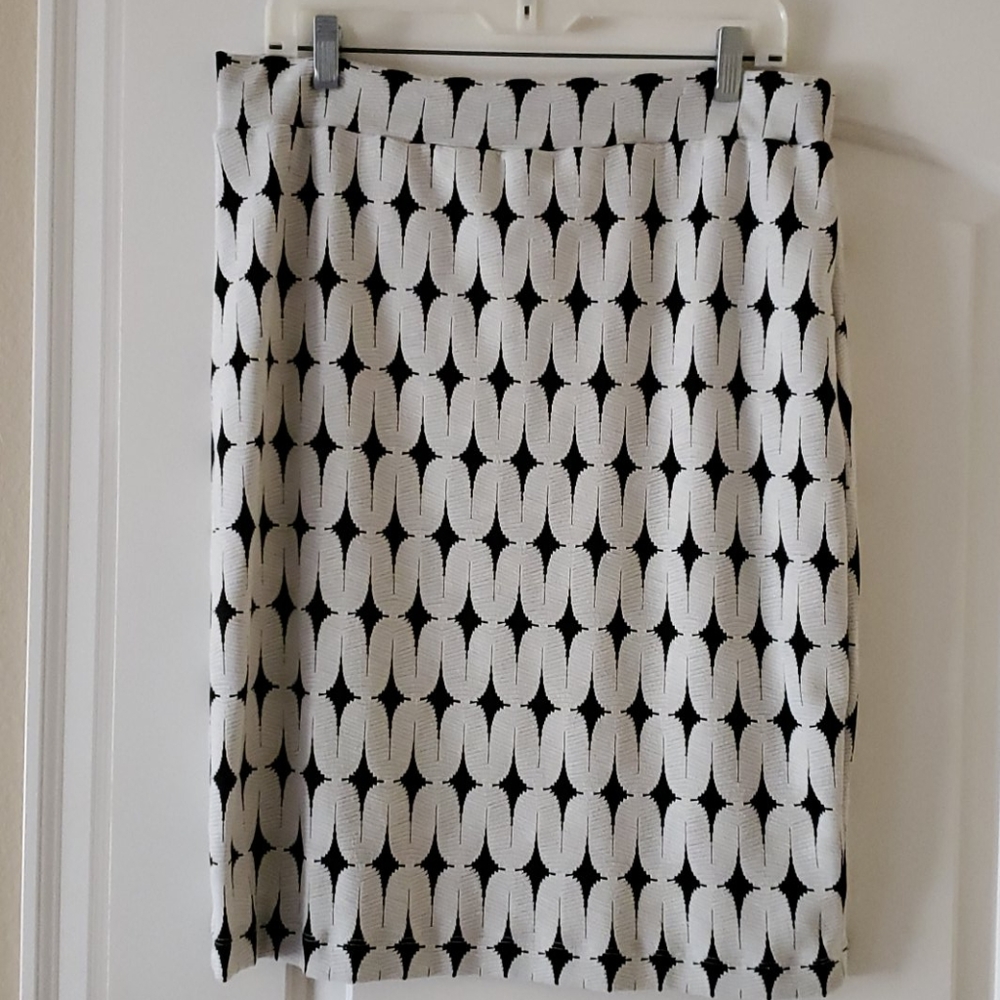 Renee C Pencil Skirt XL
